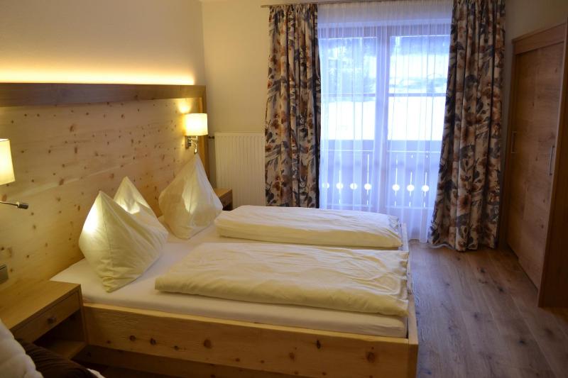 Apartment (4-6 Adults) image 3