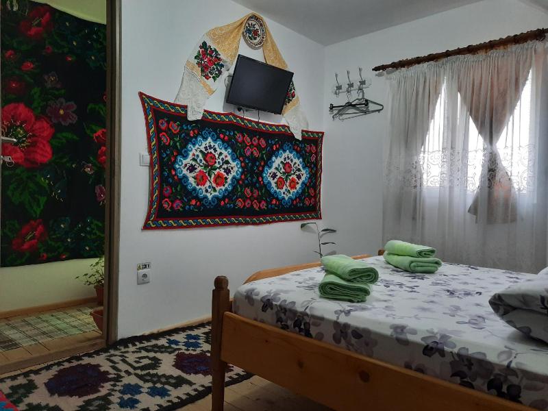 Double Room with Private Bathroom image 4