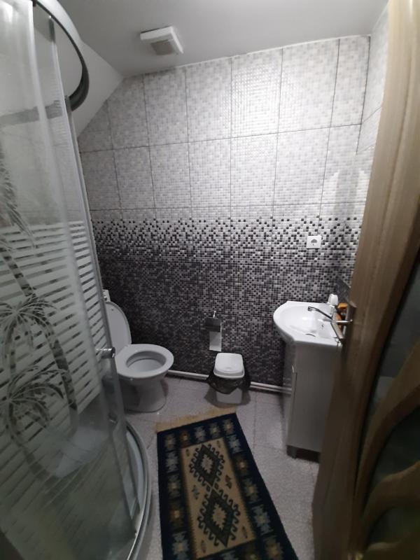 Double Room with Private Bathroom image 2