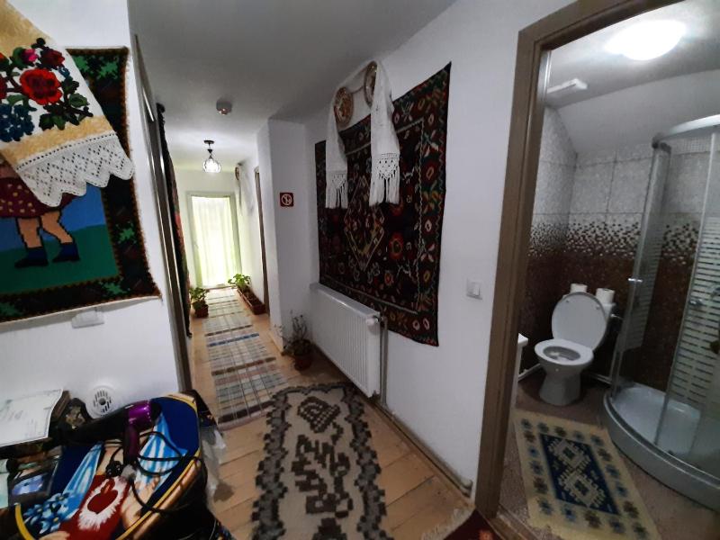 Double Room with Private External Bathroom image 4