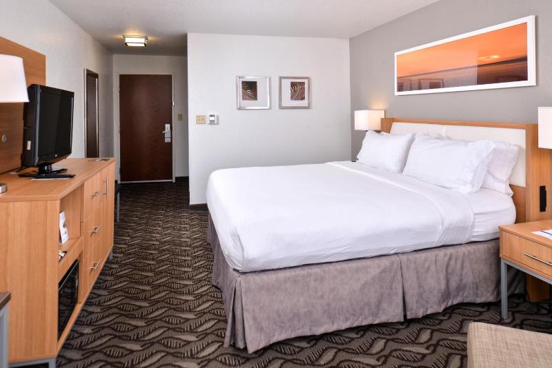 Standard Room image 1