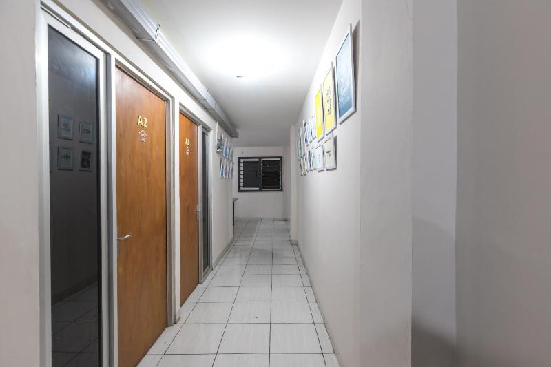 Maminoti Syariah Residence Mitra RedDoorz - image 2
