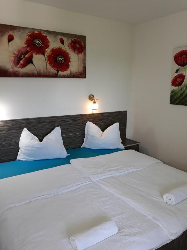 Suite with Balcony image 1