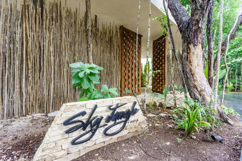 Luxury & Nature Meet Plus a Private Pool & Roof Pool - image 4