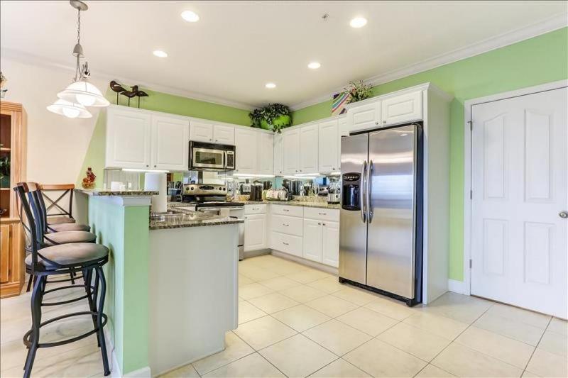 241 S Fletcher - image 18
