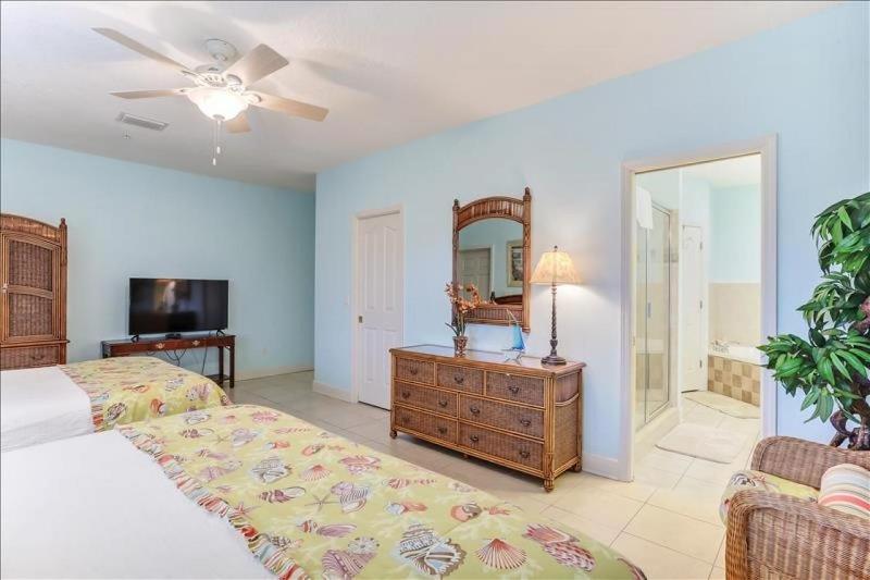 241 S Fletcher - image 15