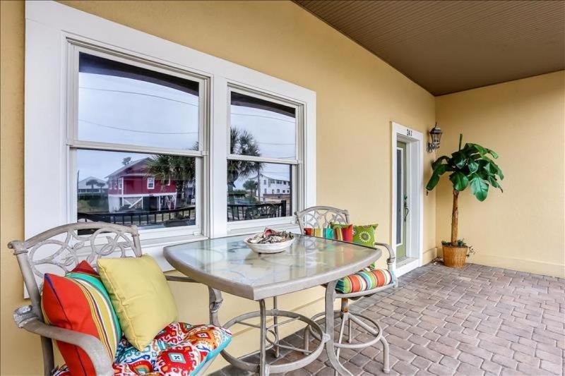 241 S Fletcher - image 13
