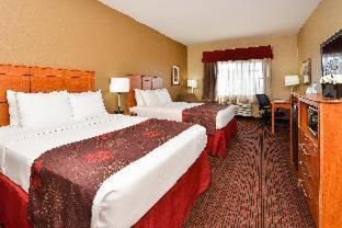 Deluxe Queen Suite image 4