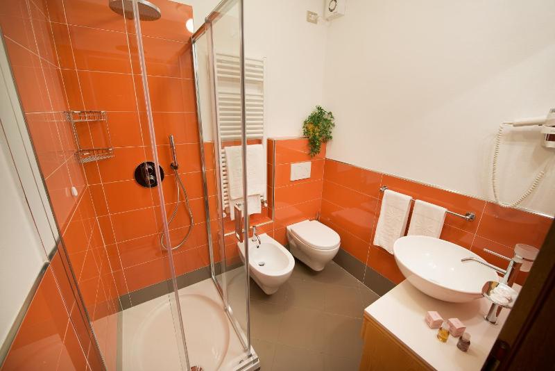 Comfort Double or Twin Room image 2