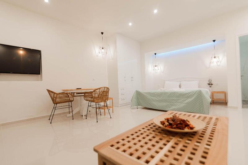 Annas Apartment - image 22
