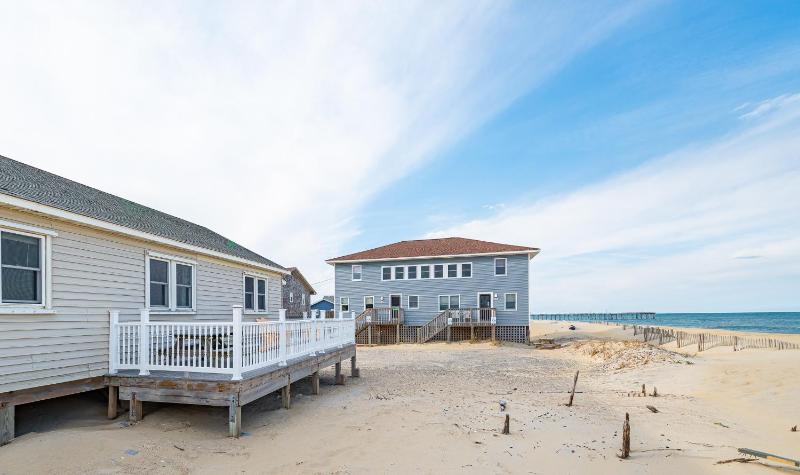 Aqua Hol - S Nags Head MP 18 Oceanfront Ocean View 3 Bedrooms Flex Stays Pets OK - image 19