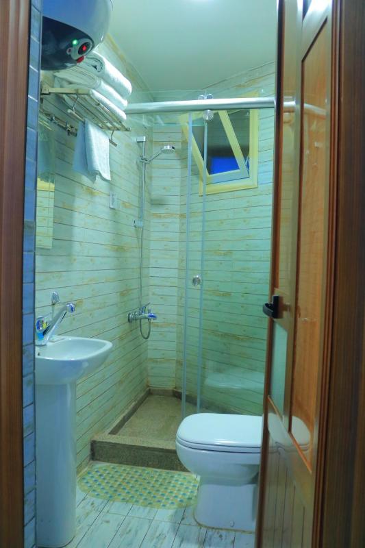 Standard Triple Room image 1