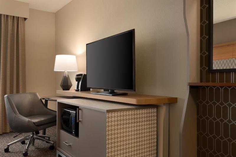 King Room - Mobility Access/Hearing Accessible image 4