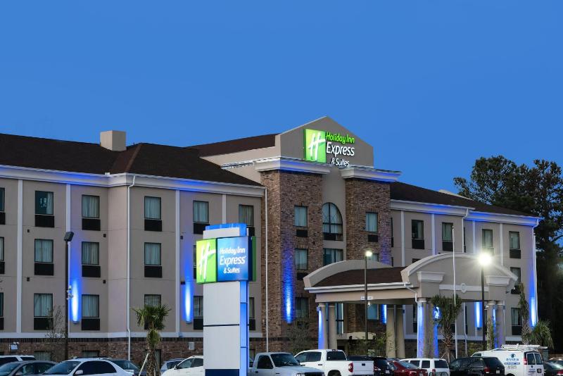 Holiday Inn Express & Suites Houston Intercontinental Airport By IHG - image 1