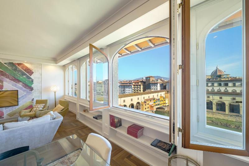Apartments Florence - Dreams Over Ponte Vecchio - image 11