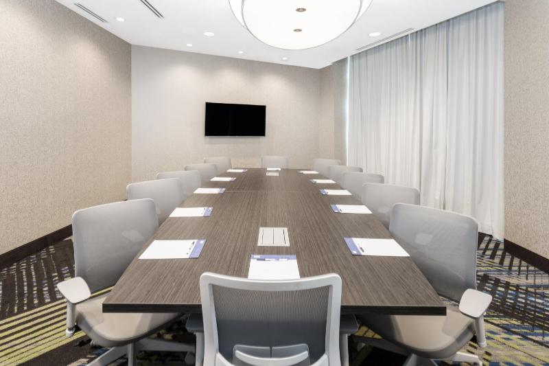 Holiday Inn Express & Suites Downtown Ottawa East by IHG - image 16