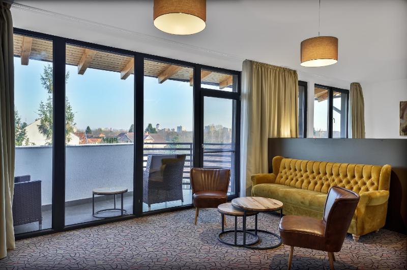 Apartment with Terrace image 1