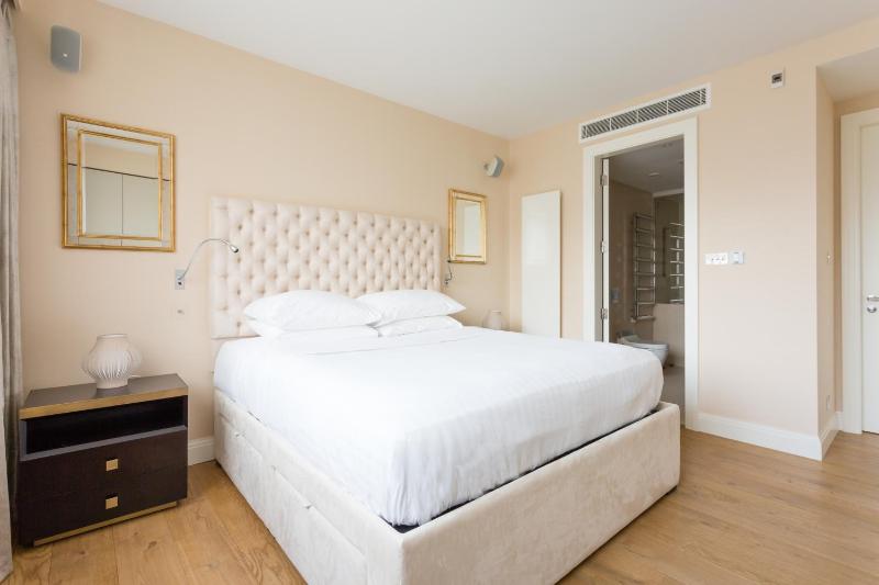 Two-Bedroom Apartment image 3