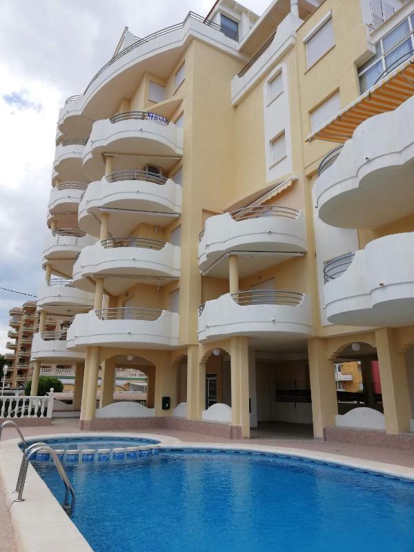 Three-Bedroom Apartment image 3