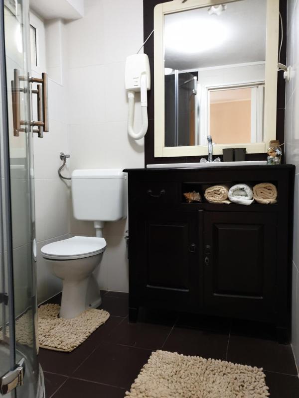 Two-Bedroom Apartment image 4