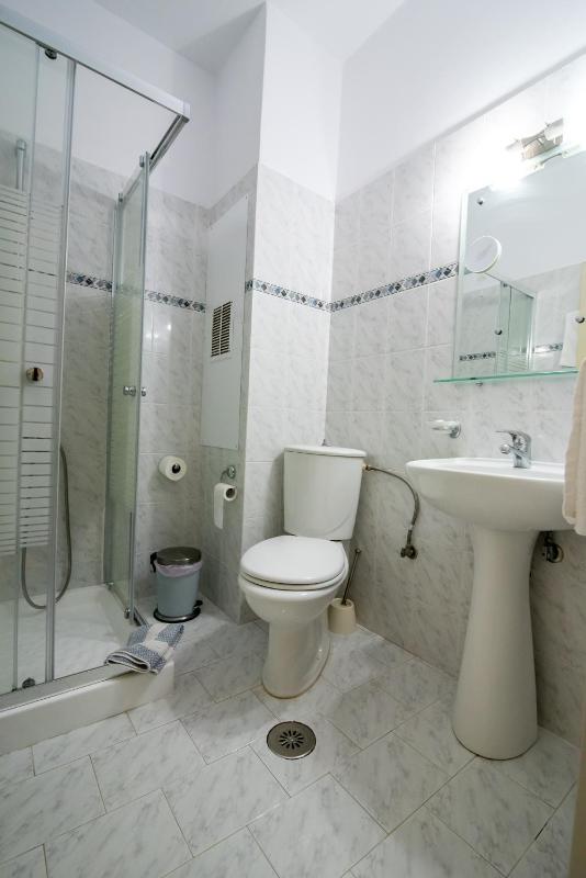 Dionisos Hotel - image 21