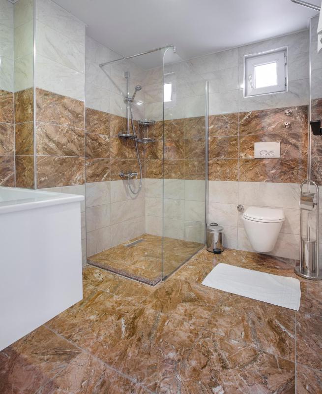 Superior Apartment (2 Adults) image 1