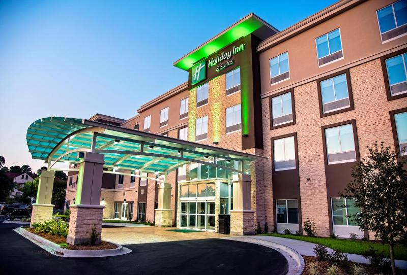 Holiday Inn Hotel And Suites Savannah Airport - Pooler By IHG - image 1