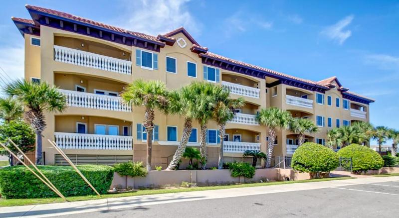 Fernandina Cay - image 32