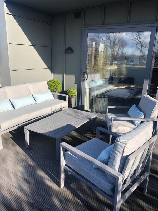 Two-Bedroom Apartment image 4