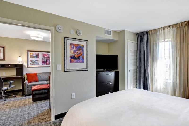 King Suite with Sofa Bed image 3