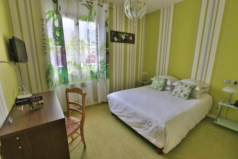 Comfort Double Room image 3