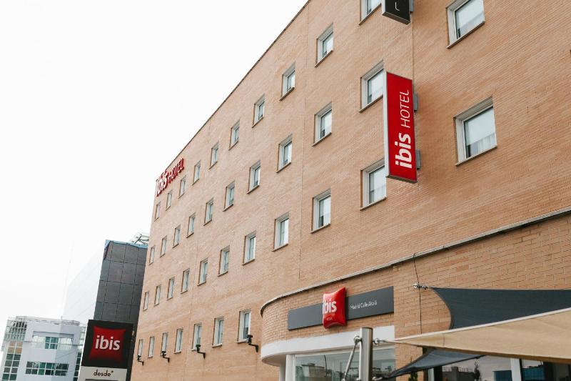 Ibis Madrid Calle Alcala - image 7