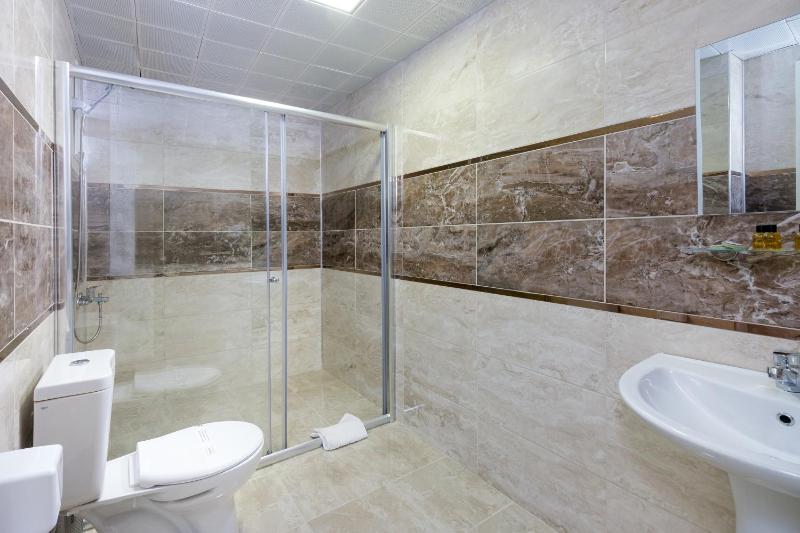 Two-Bedroom Suite image 2