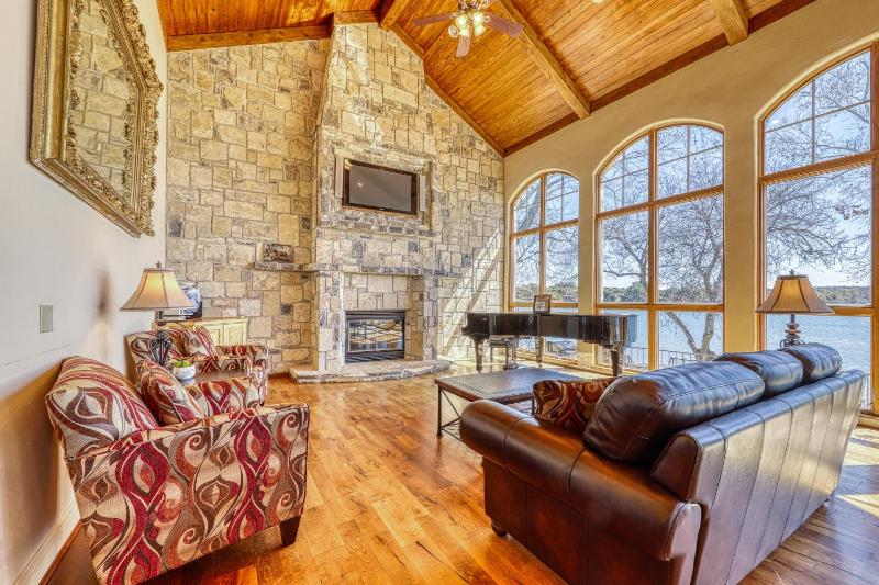 Four Bedroom House image 3
