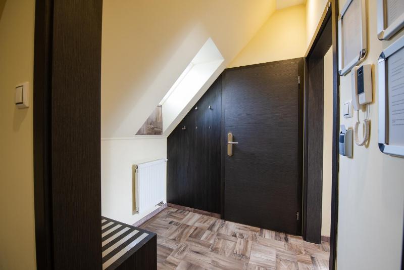 Deluxe Apartment image 3