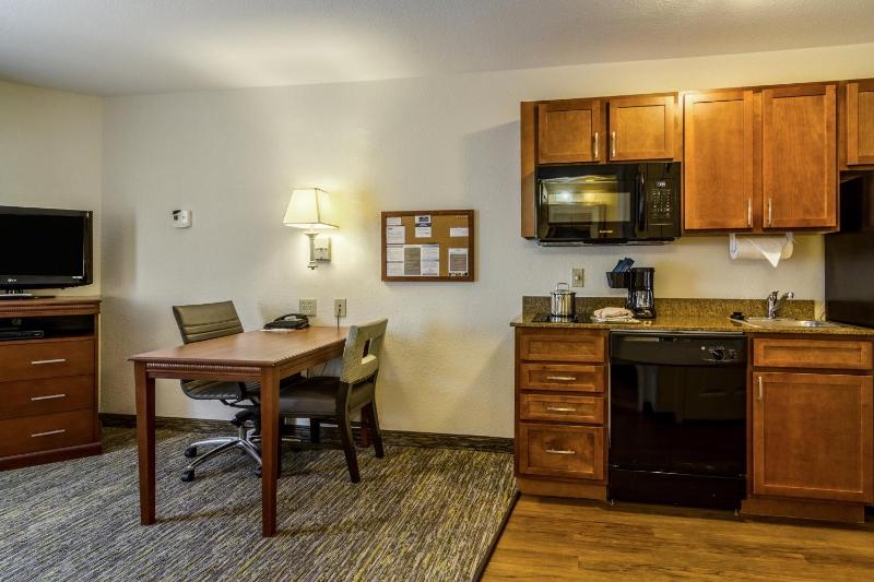 Candlewood Suites Jacksonville East Merril Road By IHG - image 44