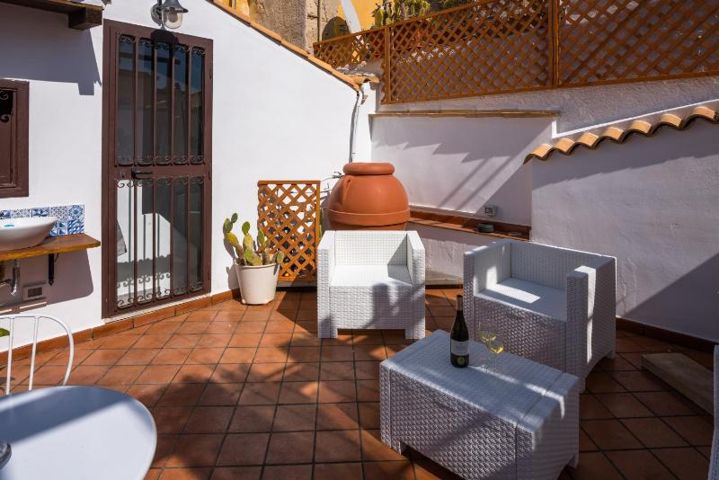 Made in Ortigia Apartments - image 10