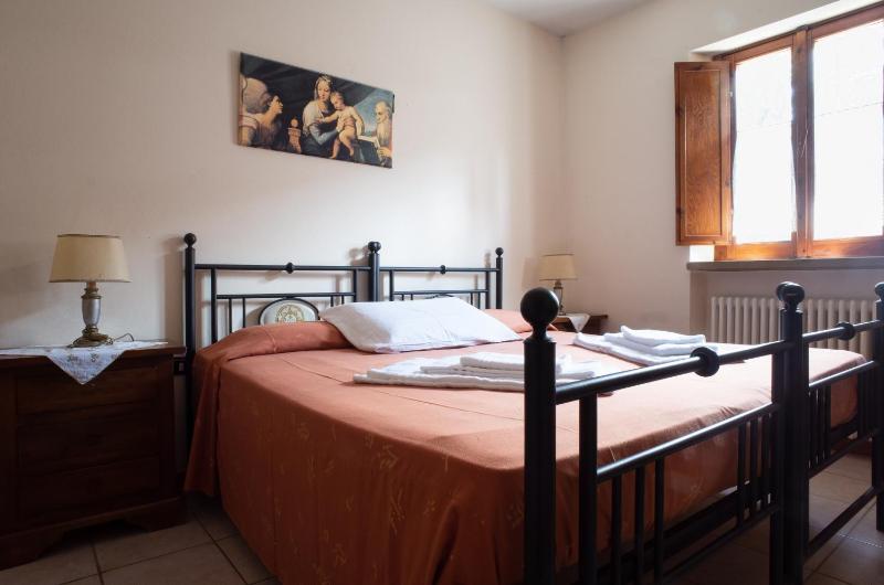 Standard Double Room image 4