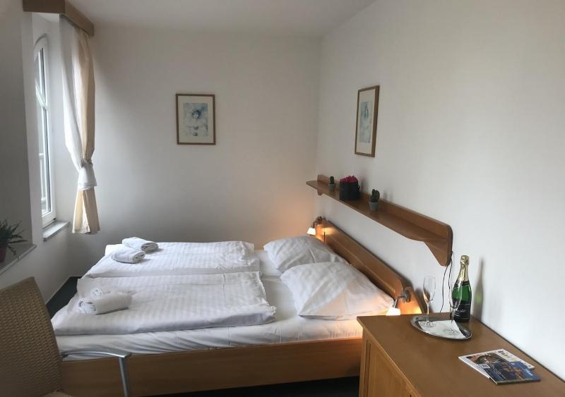 Hotel Otar - image 8
