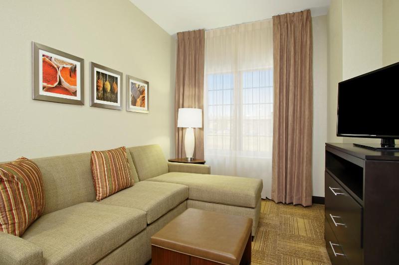 One-Bedroom King Suite image 3
