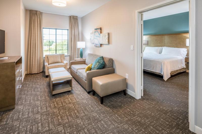 One-Bedroom King Suite image 1