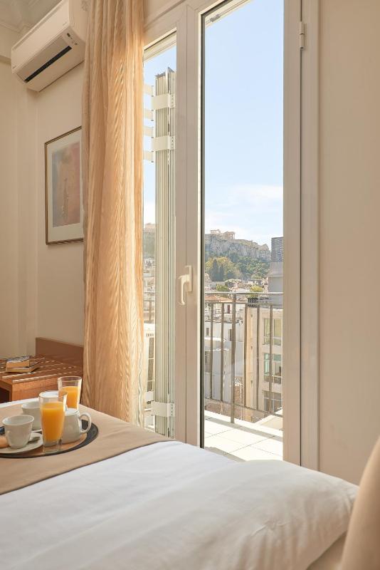 Superior Double or Twin Room with View image 2