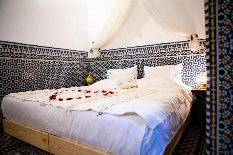 Deluxe Double Room image 3