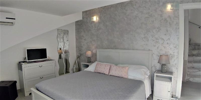 La Petite Maison - image 15