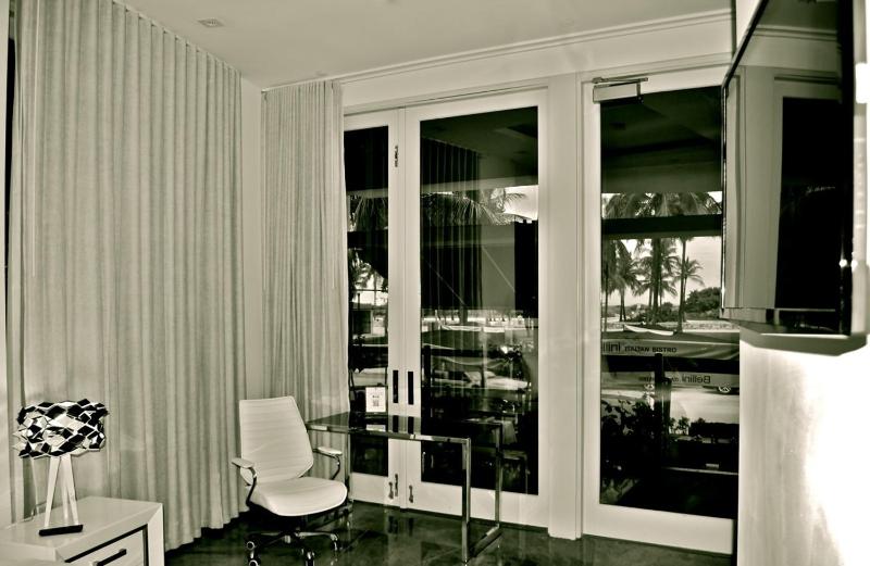Deluxe Studio with View  image 2