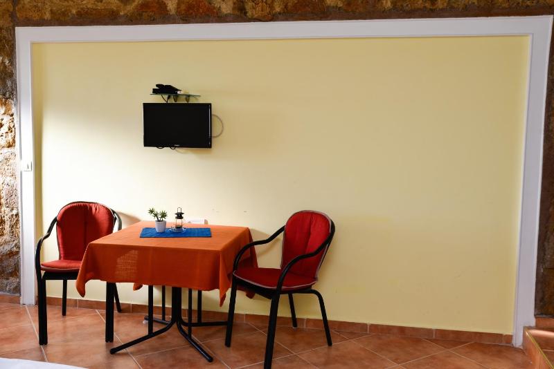 Apartment with Sea View image 2