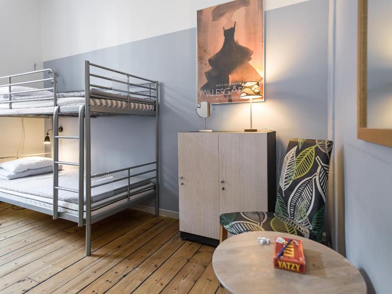 Bed in 4-Bed Female Dormitory Room image 3