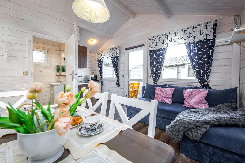 Chłopy Beach Resort - domki letniskowe i apartamenty - image 17