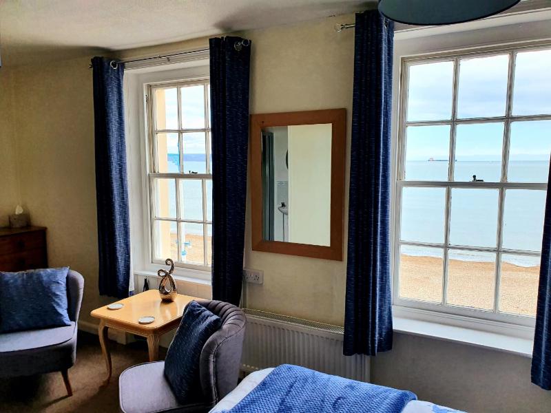 Lyndale Guest House - image 2