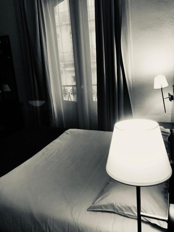 Hotel Des Ambassadeurs - image 18